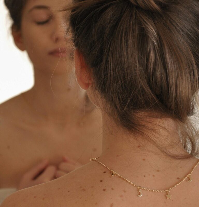 Chwila relaksu i wyciszenia wspierająca kobiecą przyjemność i dobrostan